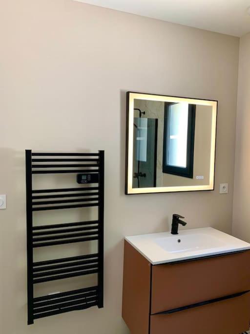 Villa Chic 3 Chambres ,2 Sdb Châtellerault Dış mekan fotoğraf
